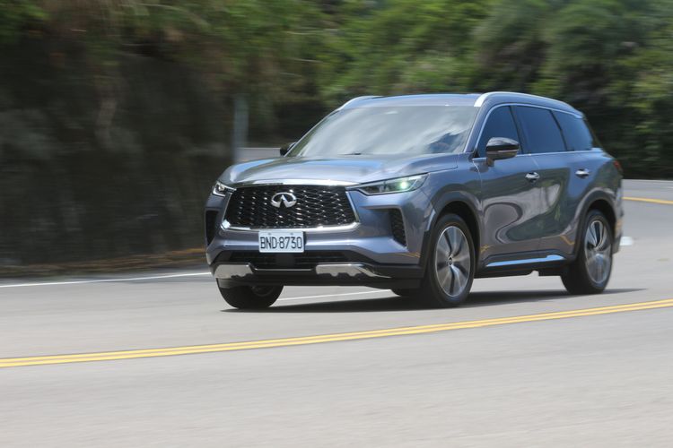 QX60操控主掌舒適中求穩定，表現也實屬均衡。林浩昇攝