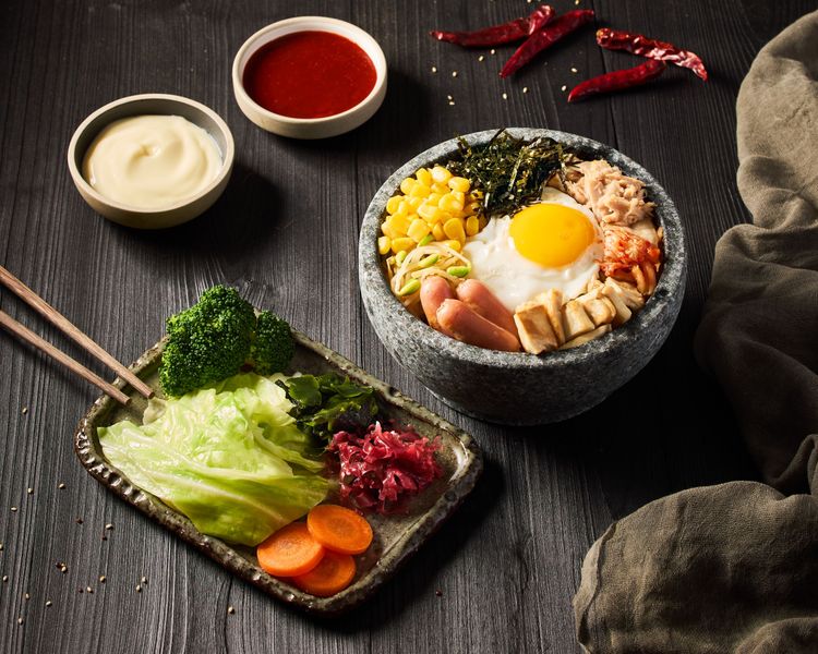 KOKO-BAP蔬志燮愛吃菜搖拌飯，原價198元，優惠價158元。業者提供