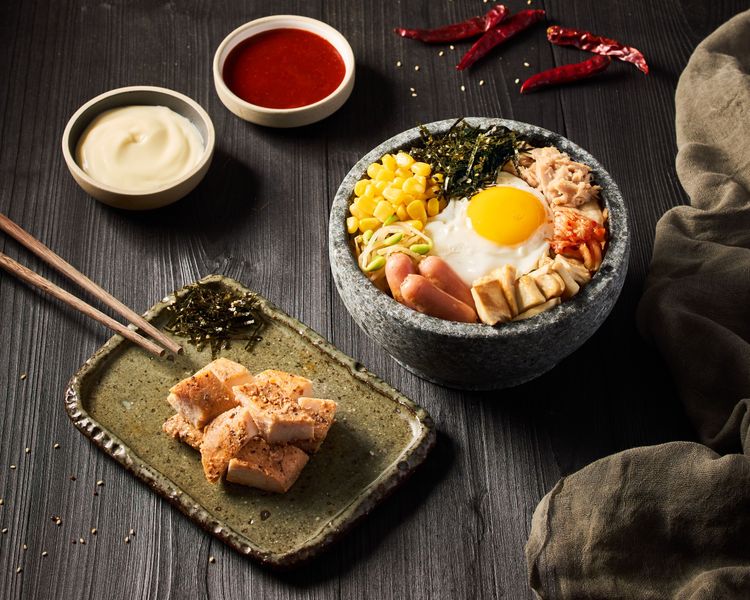 KOKO-BAP狠愛宋仲雞胸搖拌飯，原價210元，優惠價168元。業者提供