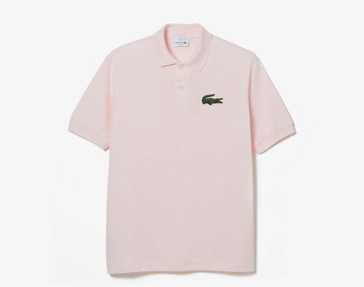 LACOSTE粉色經典鱷魚Polo衫，4880元。品牌提供