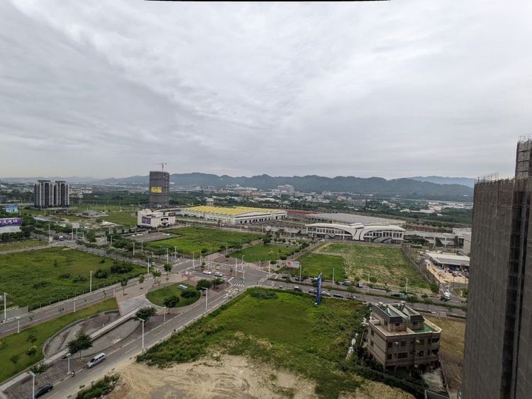 北屯近年人口移入增快，新興重劃區發展火熱，使既有崇德路商圈更有保值效果。王鈞生攝