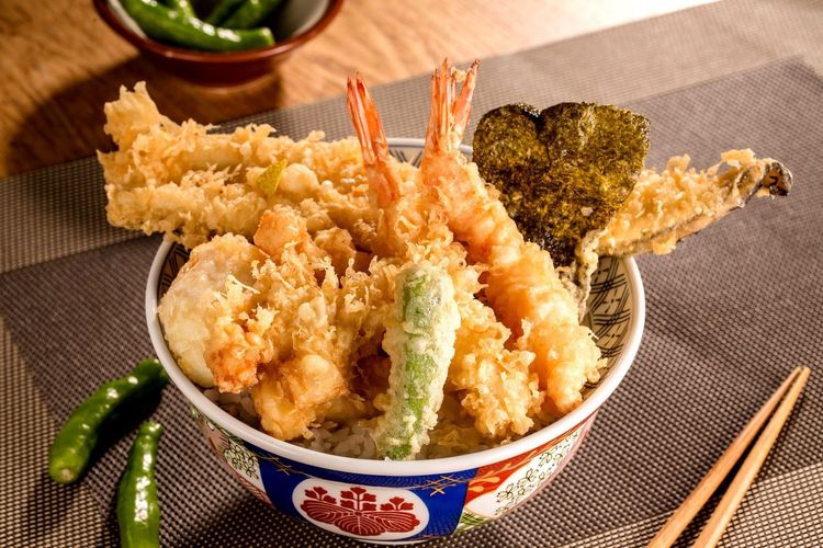 金子半之助9/29進駐高雄漢神巨蛋百貨，天丼迷們可享受到30公分穴子魚的經典人氣款江戶前天丼。業者提供