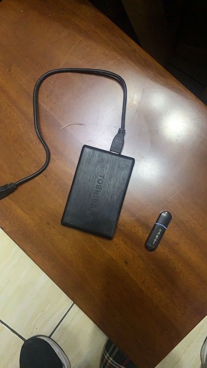 檢警查扣林秉樞的隨身硬碟。新北地檢署提供