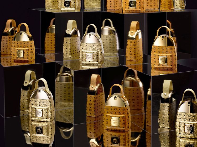 MCM極致背包淡香精外觀設計靈感源自品牌熱賣的Berlin Gold柏林金後背包。品牌提供