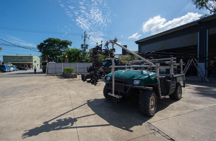 該計畫將提供專業拍攝用車輛。業者提供