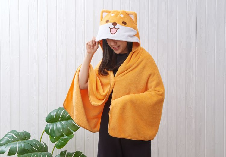 宏匯廣場週年慶來店禮推出柴語錄共五款實用來店禮 。業者提供