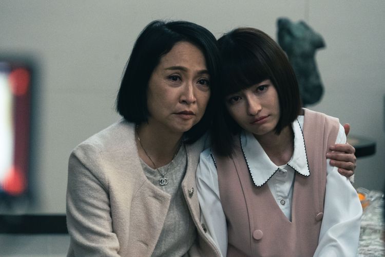 葛盈瑄（右）和姚坤君的母女情是看點。MyVideo提供