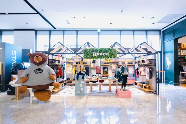 宏匯廣場週年慶1F導入加拿大熱銷童裝Roots Kids期間限定店。業者提供