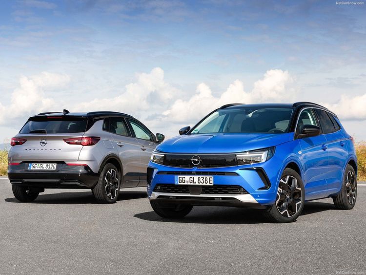 中型跨界休旅Opel Grandland，目標鎖定VW Tiguan、Skoda Karoq、Peugeot 3008等歐系同級車。原廠照片