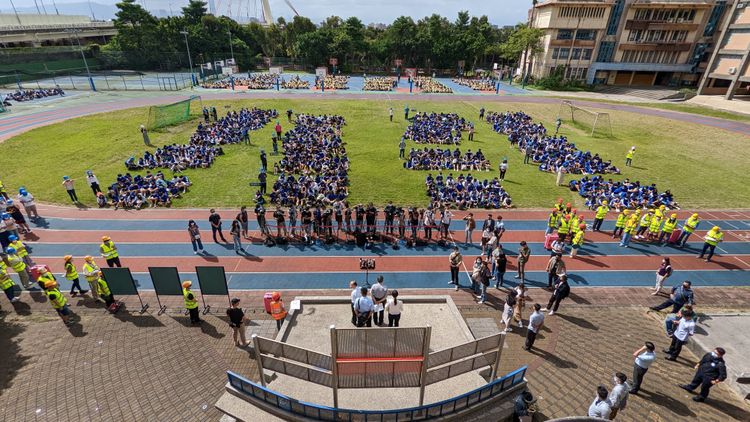 921國家防災日柯文哲到大直高中視察防災演練。趙世平攝