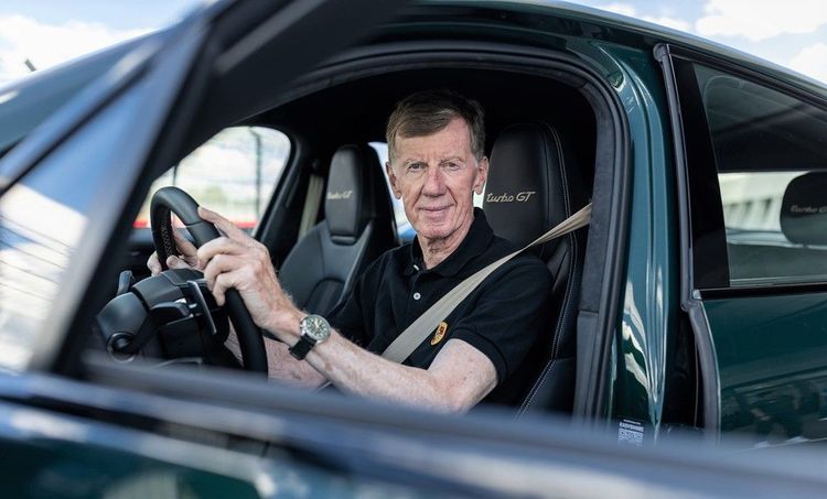 四屆Monte Carlo拉力賽冠軍 Walter Röhrl 在第一輛Cayenne GTS的調校工作留下了他深刻的筆觸。原廠提供