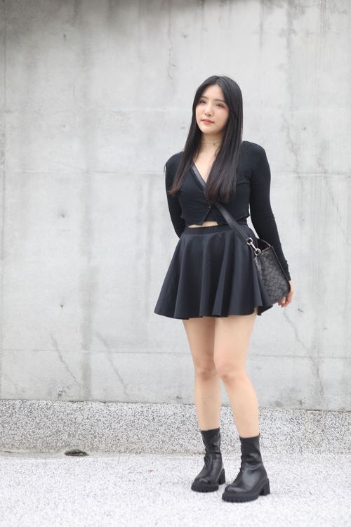 從事餐飲業的yoyo，興趣是爬山。陳明中攝