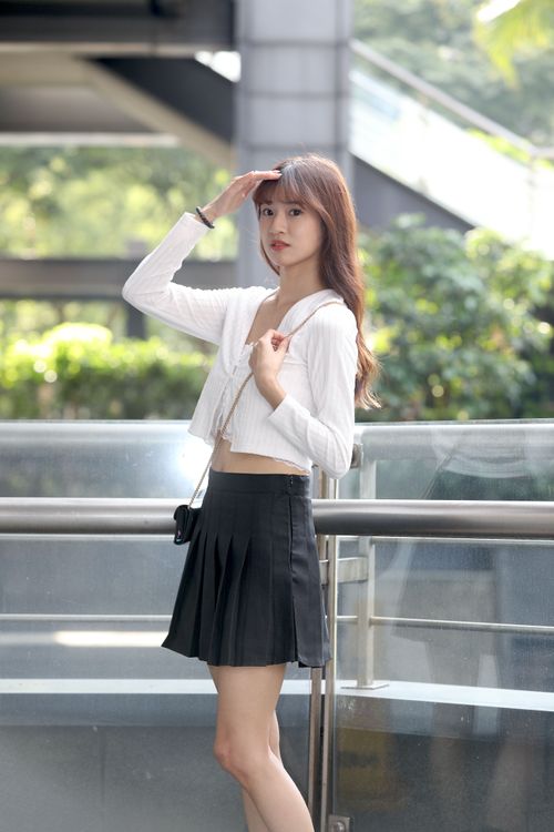 芮芮表示平常最喜歡玩的遊戲是《傳說對決》。陳明中攝