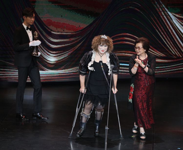 紀露霞擔任頒獎人。陳明中攝