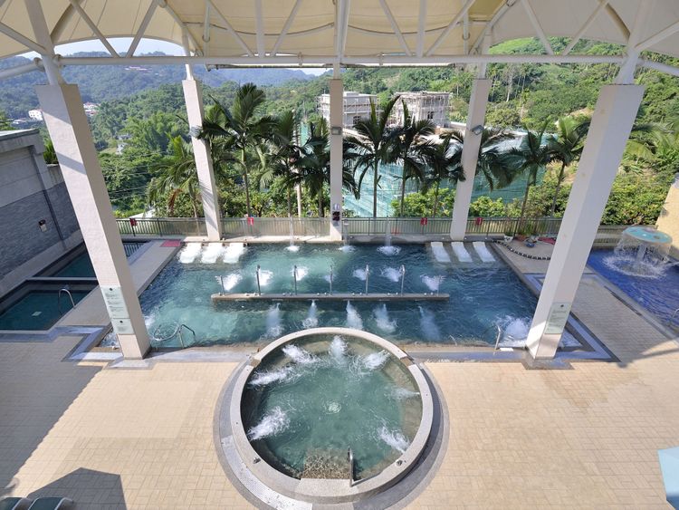 台中日光溫泉度假酒店戶外spa泡湯區。業者提供