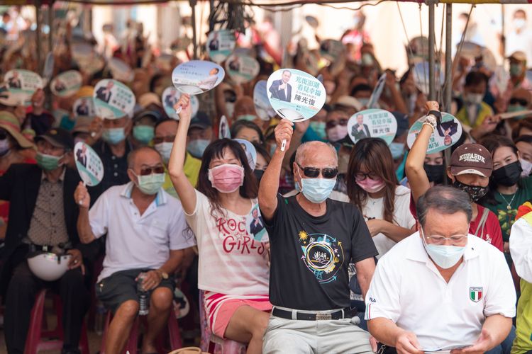 陳光復競選總部成立大會，上千位支持群眾到場，氣氛熱絡。民進黨提供