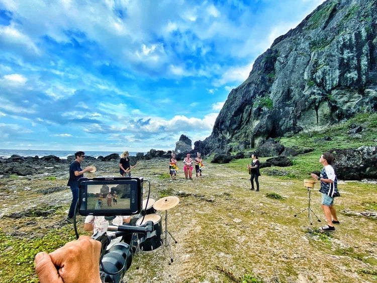 董事長樂團在綠島取景。翻攝林大鈞臉書