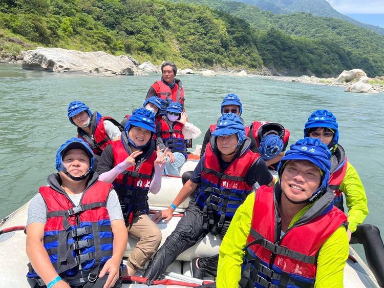 國內旅遊泛舟。王健龍提供