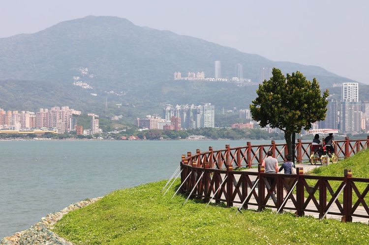 八里房價親民吸引大台北首購買盤。翻攝左岸玫瑰臉書