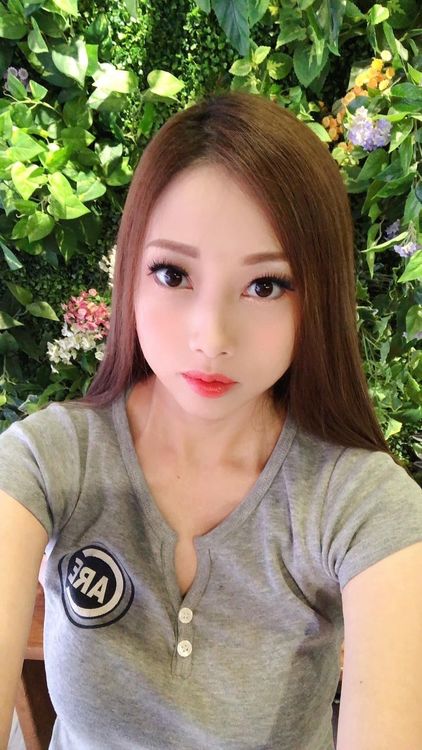 BOBO回到校園念書，去年補完國中學歷。翻攝BOBO臉書