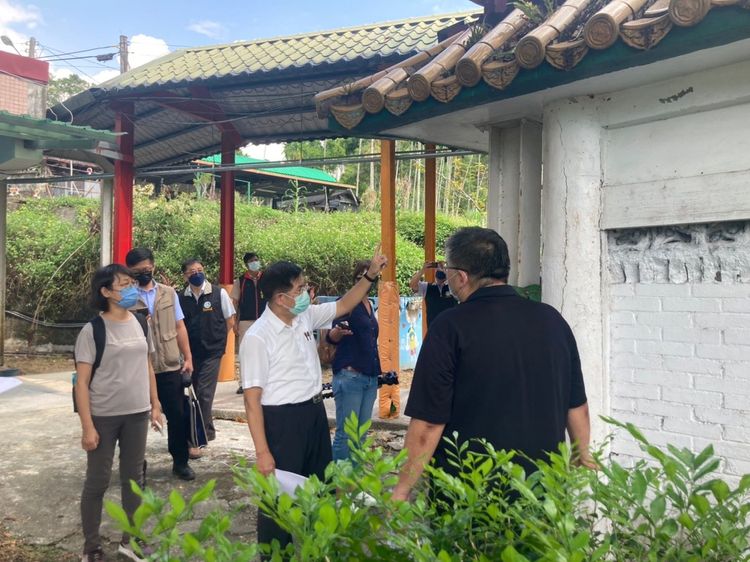 教育部長潘文忠、國教署長彭富源今赴花蓮學校勘災。教育部提供