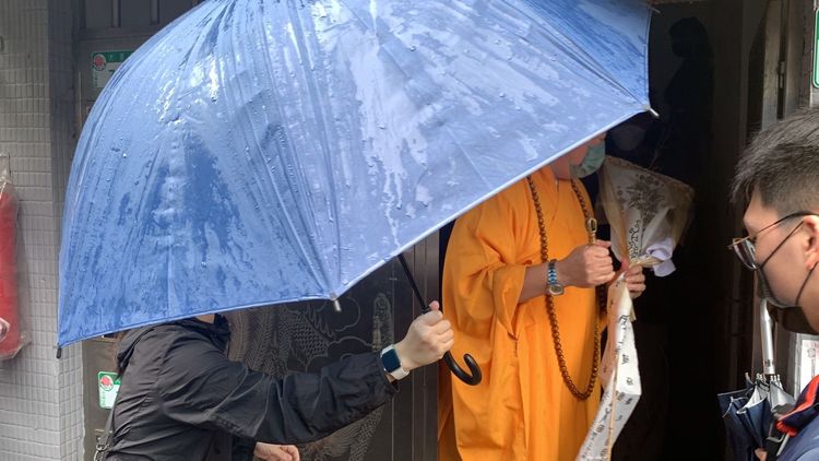 死者家屬前往北市士林招魂。資料照片