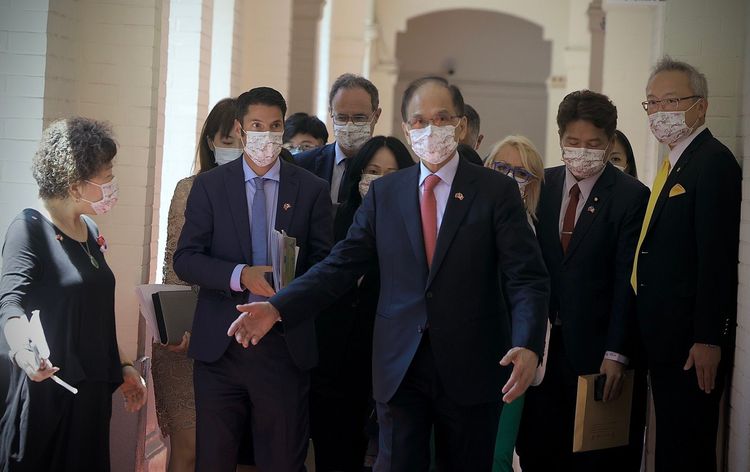 法國參議院訪團拜會立法院。林林攝