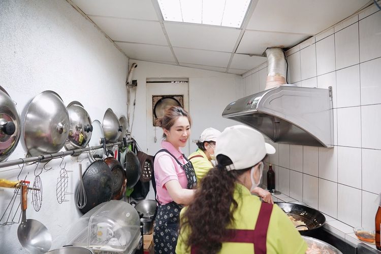 李婉鈺燒得一手好菜，歷任男友都臣服。曾佳俊攝