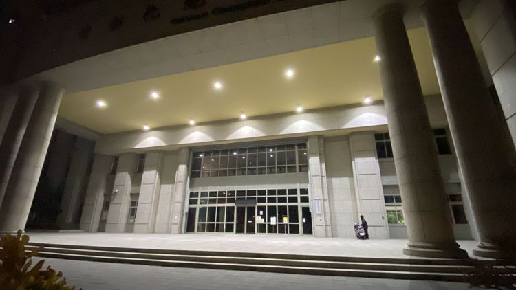 彰化地院法官斥被告利用疫情三級警戒賣仿冒酒精太可惡。孫英哲攝