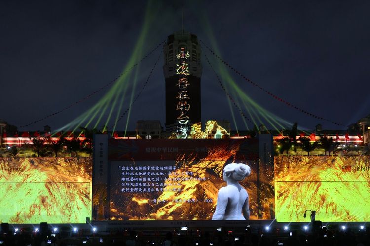 國慶光雕展演現場。林林攝
