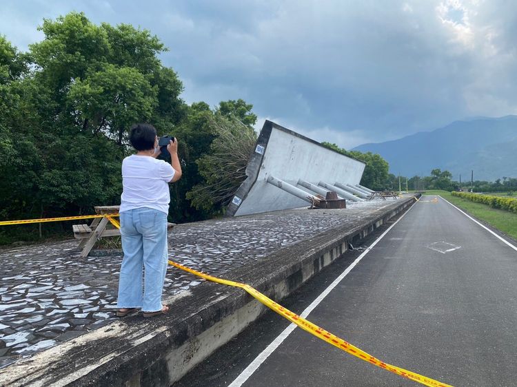 花東地區有九處道路傳出災情。《壹蘋採訪團隊》攝影