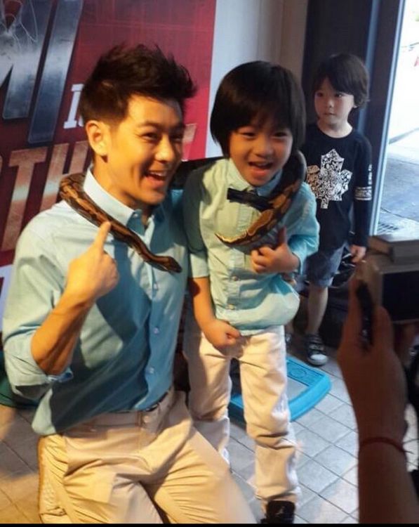 林志穎（左）很疼Kimi才會錄真人秀記錄他的童年。翻攝Kelly IG