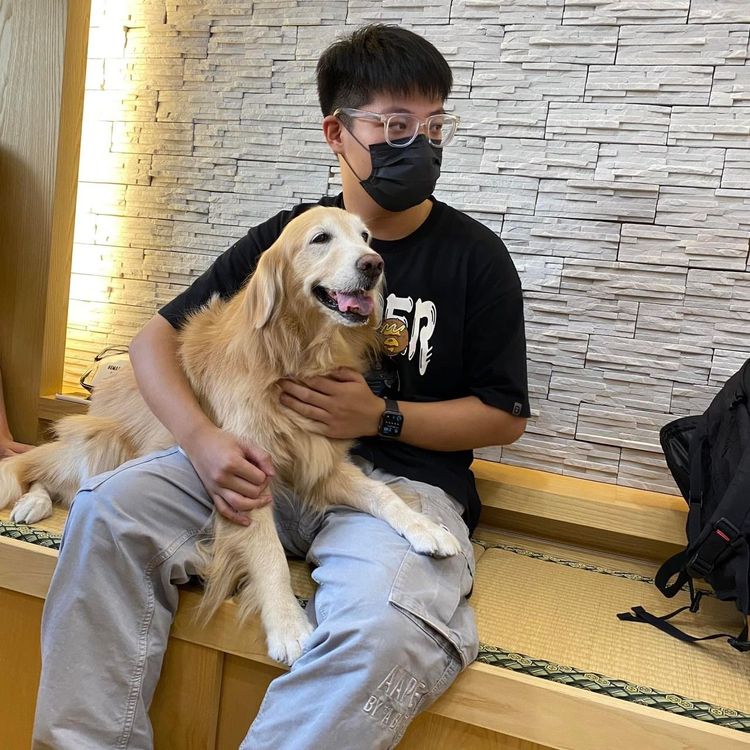 袁義早熟懂得分擔媽媽的苦。翻攝陸元琪臉書