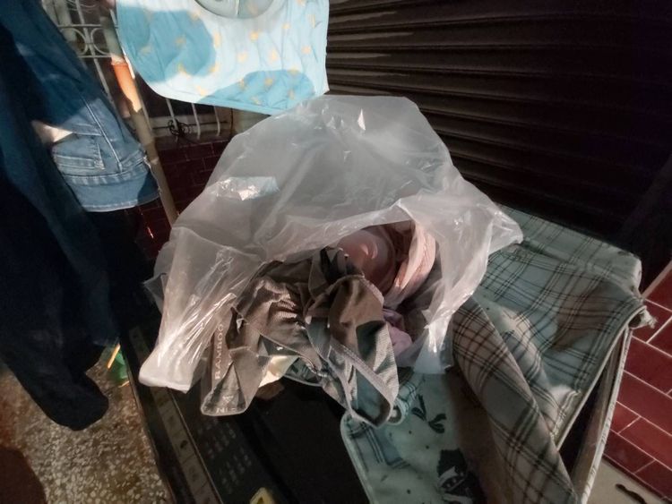 石姓男子行竊5件女用內衣褲、分屬2位被害婦人所有。讀者提供