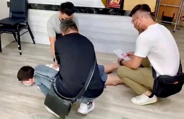 南警近期至全國各地逮捕相關犯嫌。讀者提供