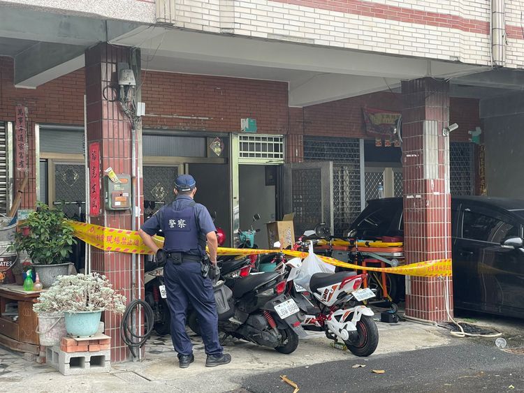 警方圍起封鎖線展開偵辦，鎖定三嫌犯案。讀者提供