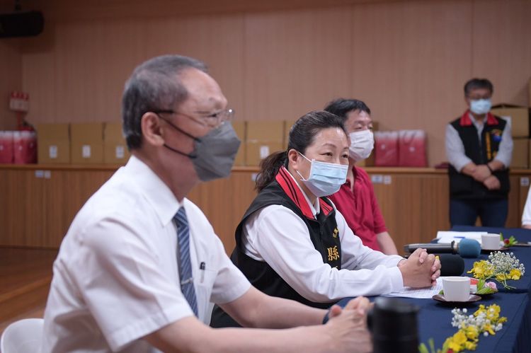 顏博文期盼公私協力事半功倍。花蓮縣政府提供