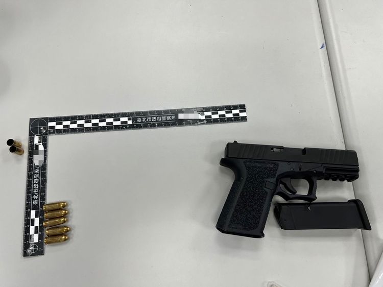 警方查扣槍彈。翻攝畫面