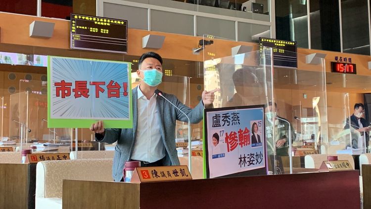市議員陳世凱說台中四年交通建設停滯都是因為盧市長卡台中。曾雪蒨攝