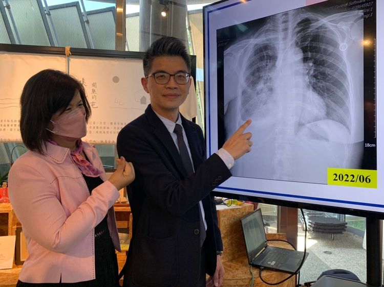 劉良智主任強調「轉移性乳癌沒有那麼可怕，只要配合醫療團隊治療，都可以獲得轉機！」曾雪蒨攝