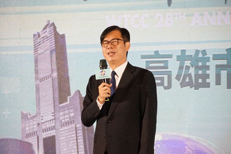 陳其邁感謝台商在外打拚及對外交努力，強調高雄是台商返台投資的絕佳選擇。市府提供