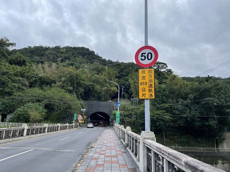 警政署日前對全國45處區間測速設備全面進行標準檢驗及資安檢測。翻攝畫面