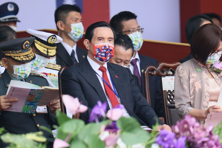 馬英九今早出席國慶大會，表情凝重。鄭孟晃攝