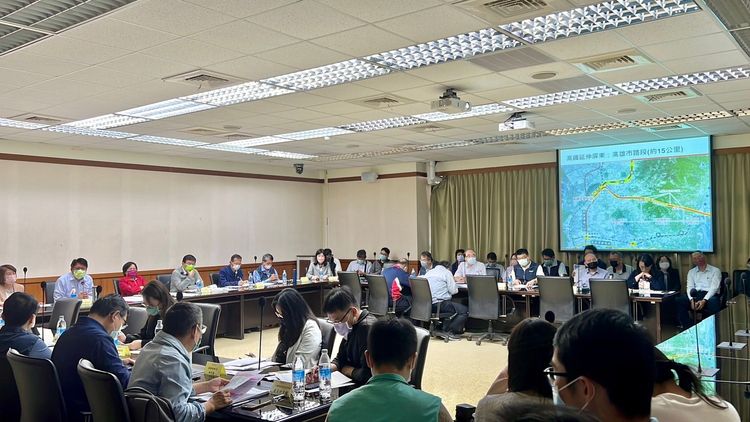 立法院交通委員會南下屏東視察交通建設。屏東縣政府提供