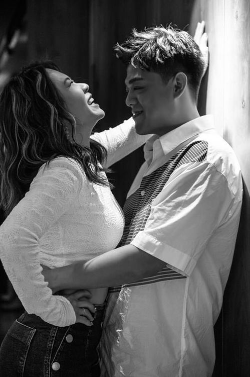 符瓊音（左）把握當下勇敢追求幸福。翻攝符瓊音臉書