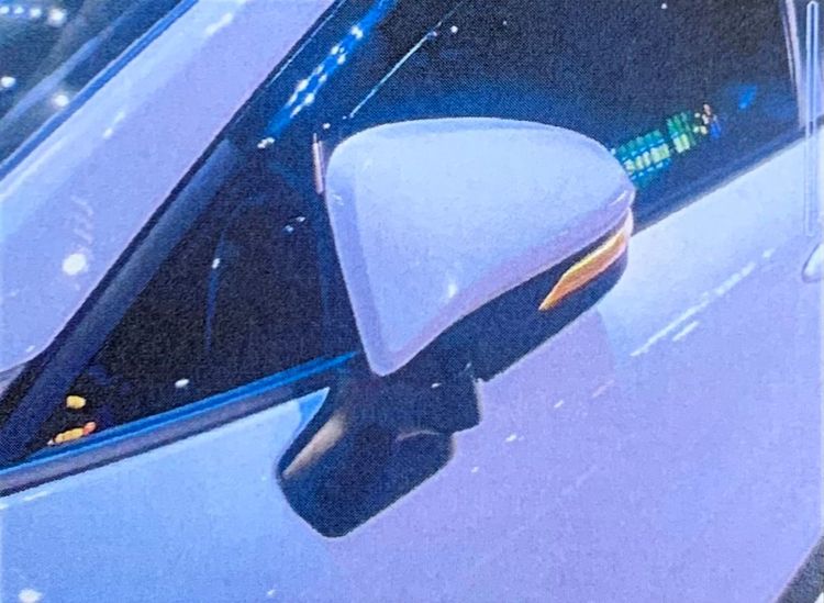 李女多元計程車後肇竟遭砸。翻攝畫面