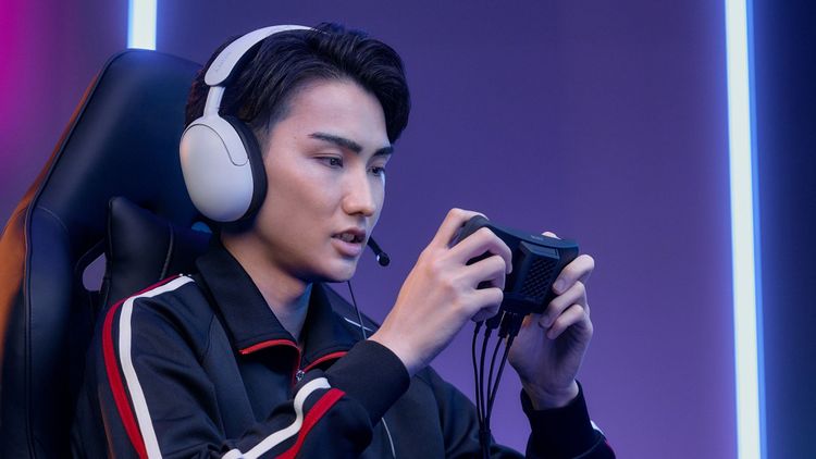 Sony Xperia 1 IV 電競特仕版將在十月開賣。業者提供