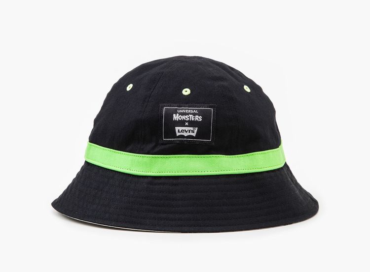Universal Monsters x Levi’s雙面漁夫帽，1690元。品牌提供