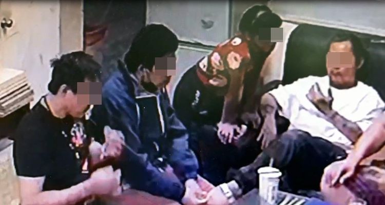 蔣姓男子（左二）在案發前還在人力仲介公司辦公室吃晚餐，不料卻是最後一餐。民眾提供