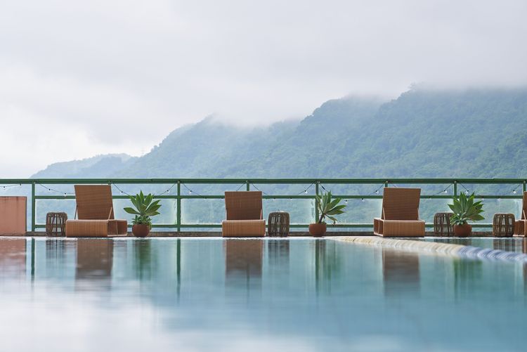 泳池空間可欣賞唯美山嵐。Jian提供